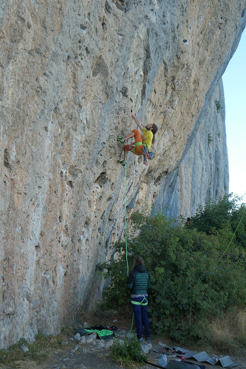 Kliknutm zavete okno.