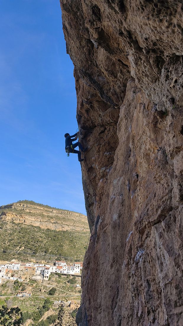 Kliknutm zavete okno.