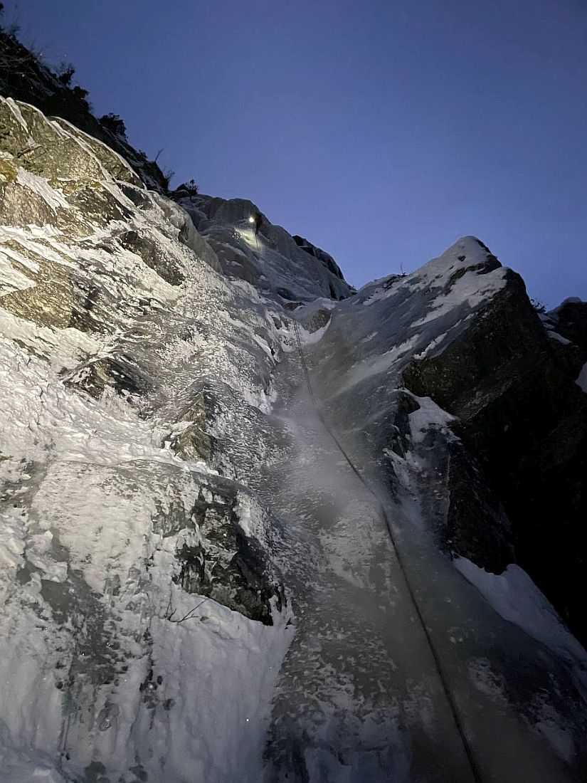 Kliknutm zavete okno.