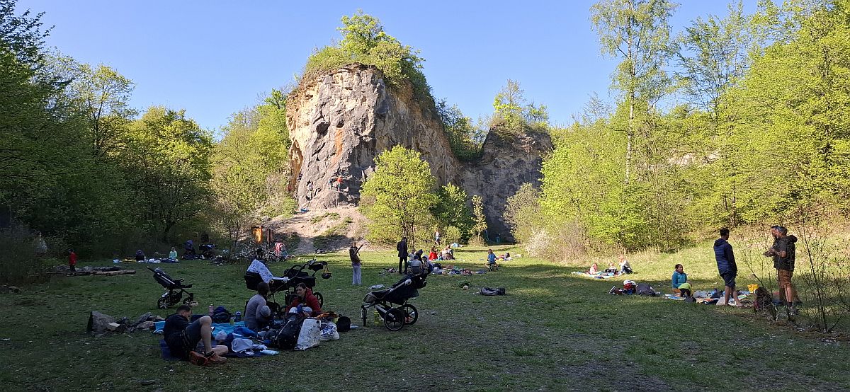 Kliknutm zavete okno.