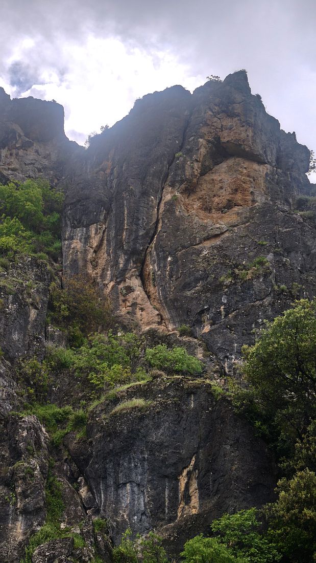 Kliknutm zavete okno.