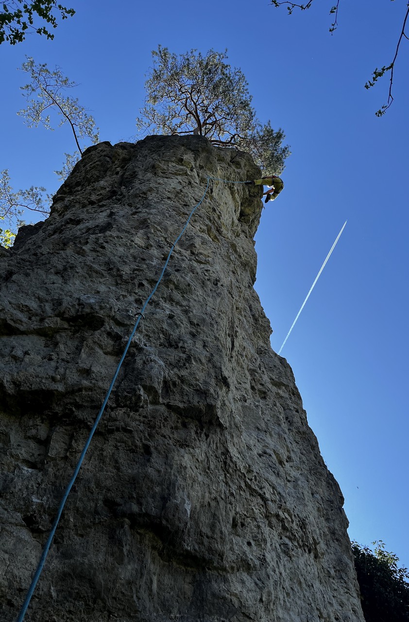 Kliknutm zavete okno.