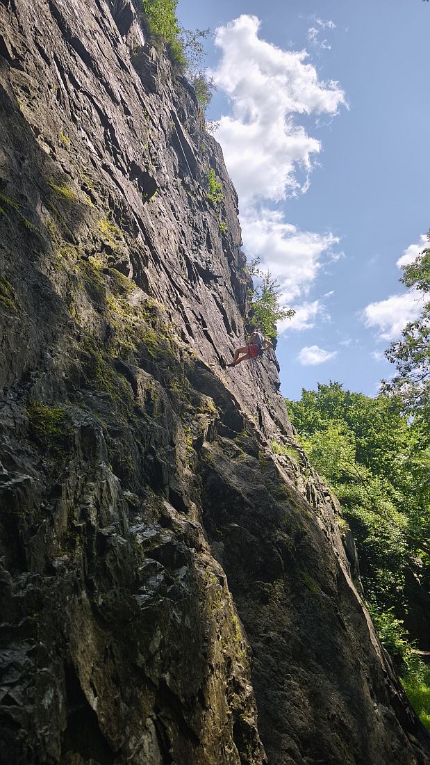 Kliknutm zavete okno.