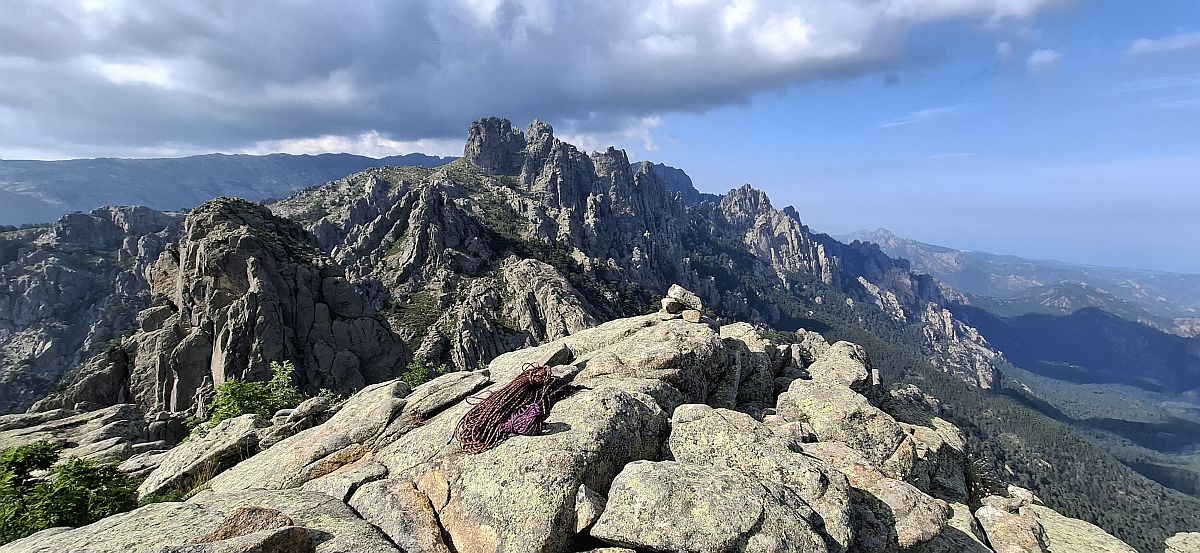 Kliknutm zavete okno.