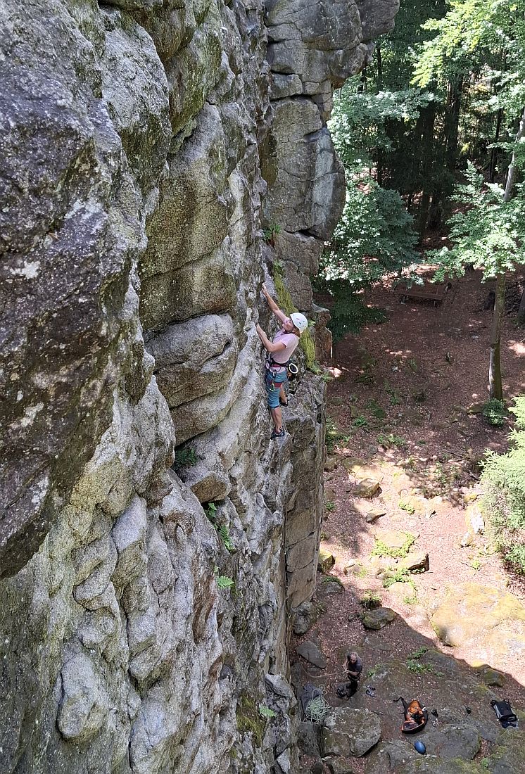 Kliknutm zavete okno.