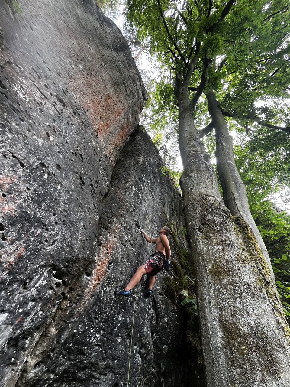 Kliknutm zavete okno.