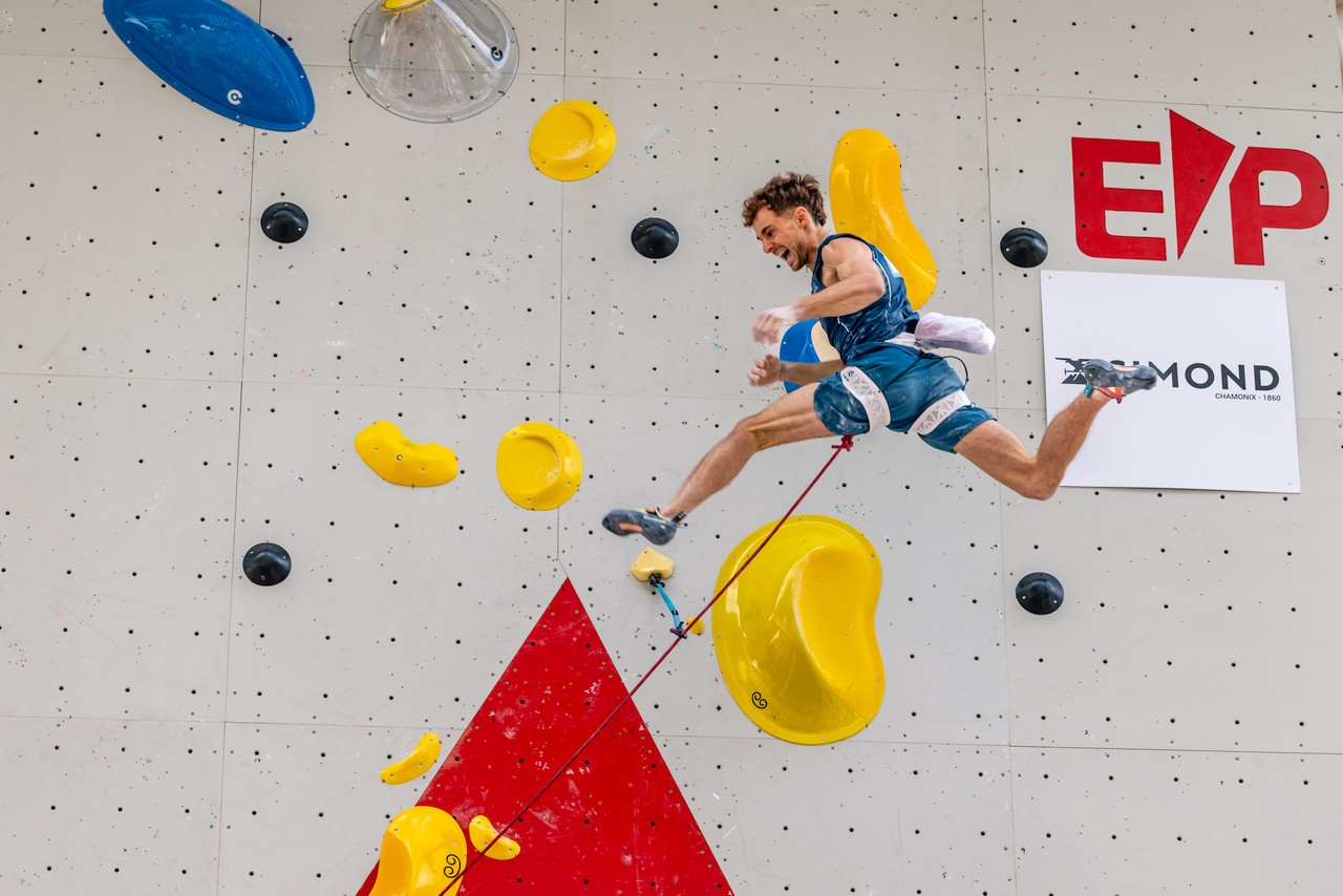 Kliknutm zavete okno.