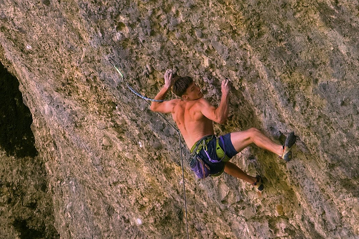 Kliknutm zavete okno.