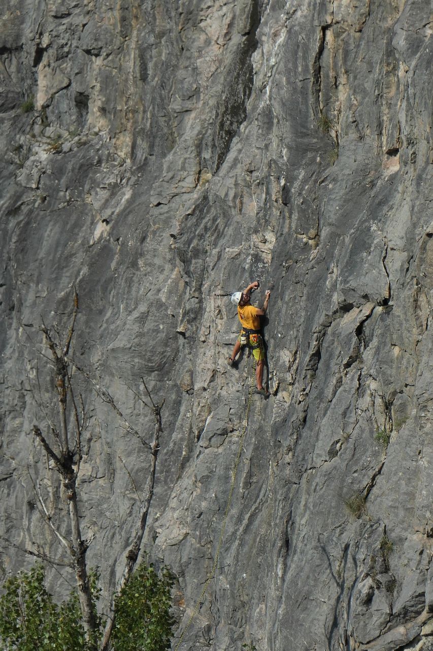 Kliknutm zavete okno.