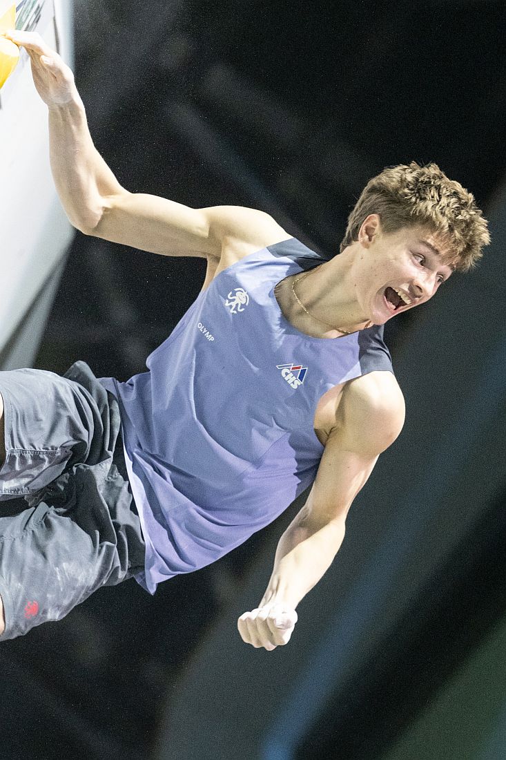 Kliknutm zavete okno.