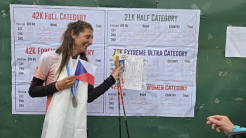 Miri Jirková 2. na Everest Marathonu