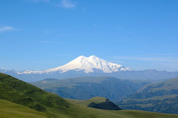 Elbrus, foto Konstantin Malanchev, Wikipedia